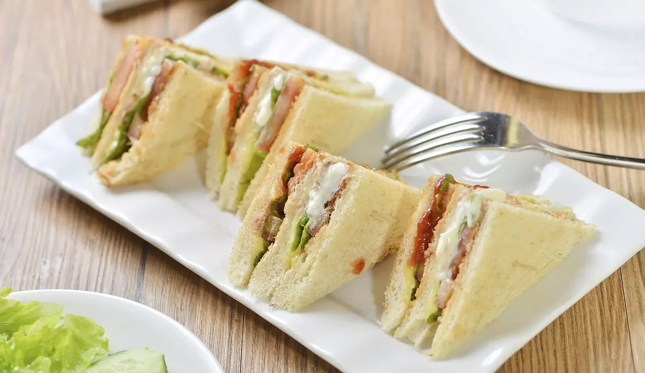 Sandwich Generation